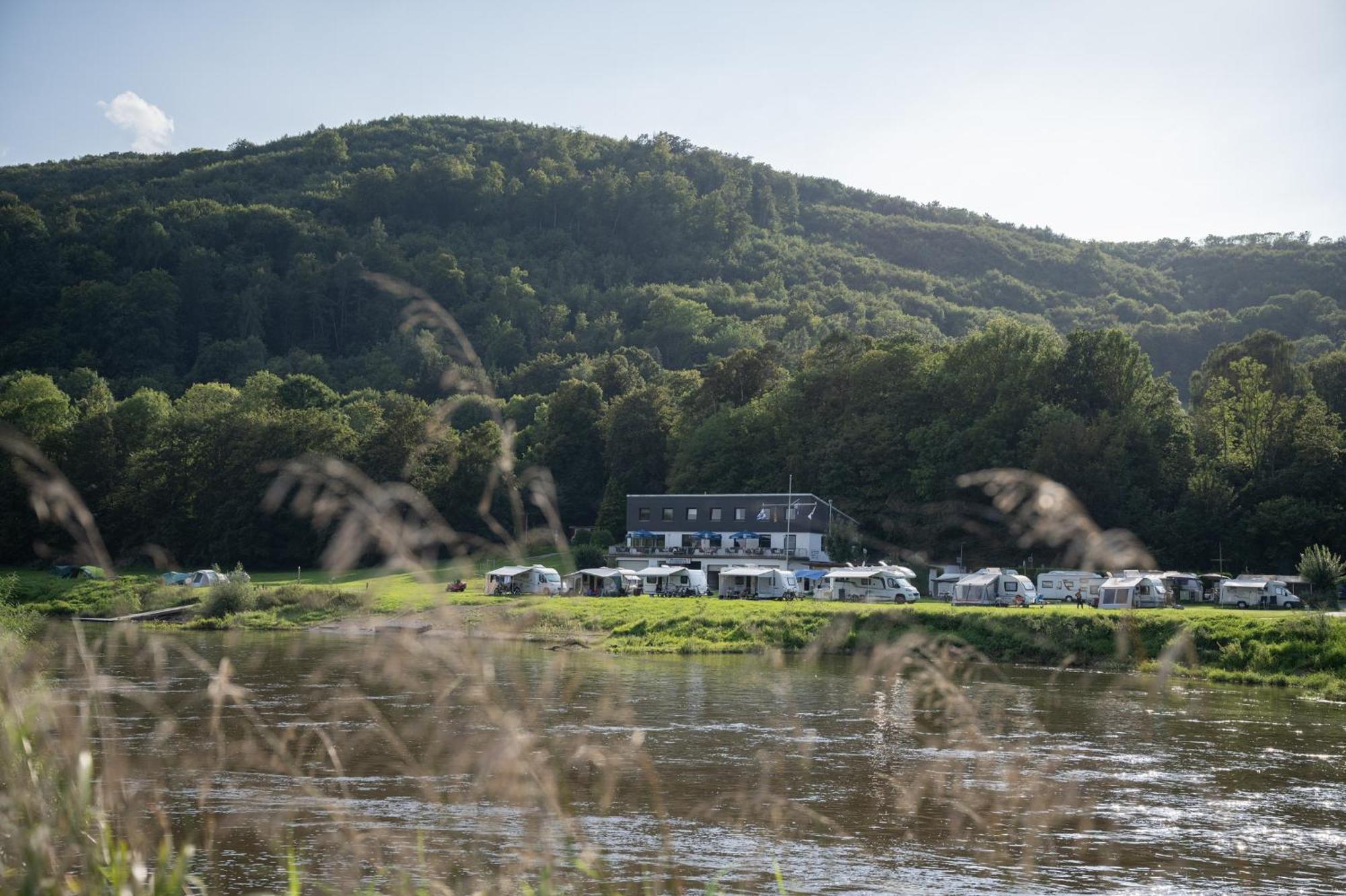 Camping Am Bootshaus Beverungen Esterno foto